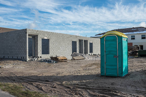 Porta potty delivery and setup in Negaunee, MI